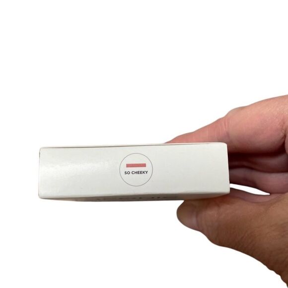 Iconic London So Cheeky Kissed By The Sun Blush Multi Use Cheek Powder Pink New - Picture 4 of 4